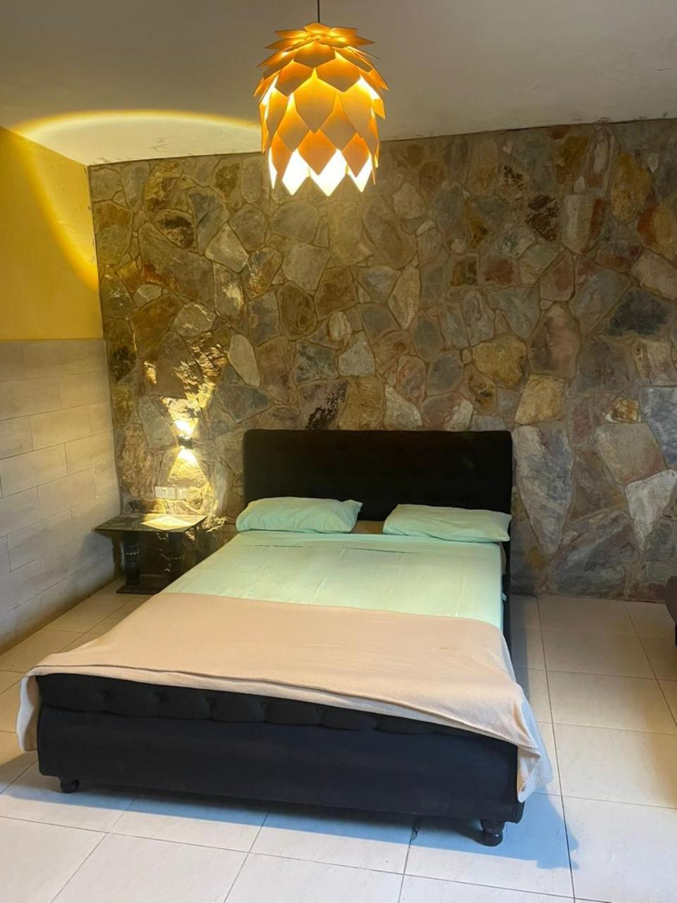 Omanye Lodge Accra Exterior photo