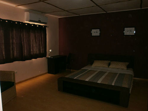 Omanye Lodge Accra Exterior photo